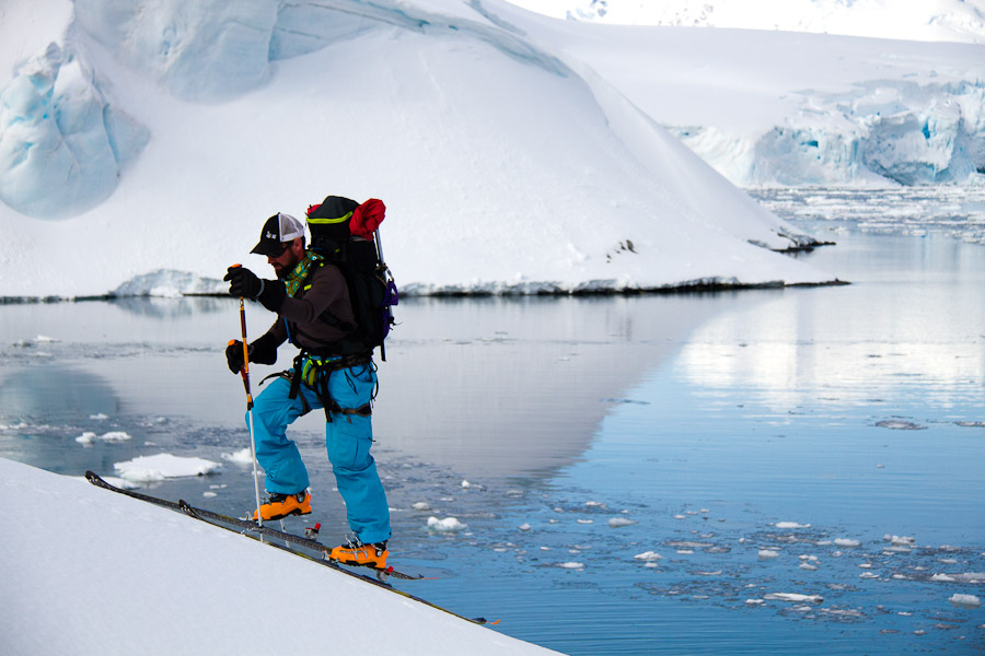 Travel Optional Activity Snowshoeing in Antarctica Chimu Adventures